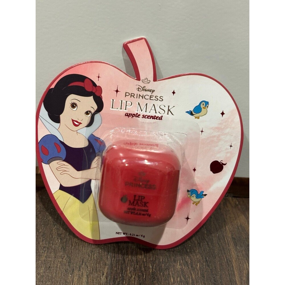 Disney Princess Lip Mask Moana and Snow White Coconut and Apple Scented NIP - Picture 3 of 4